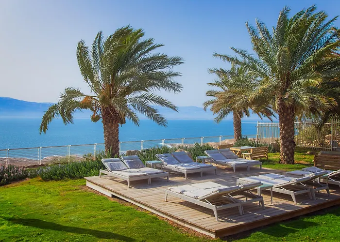 Ein Gedi Kibbutz Hotel