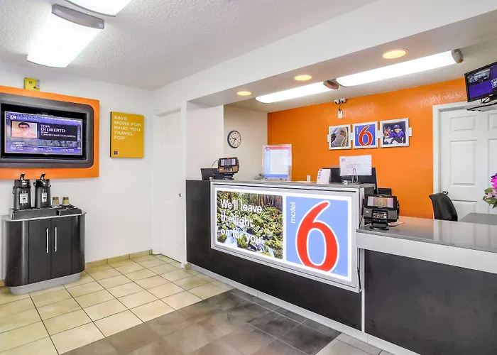 Motel 6-Medford, OR - North