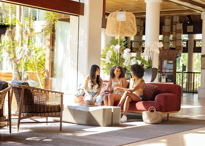 Universal'S Loews Royal Pacific Resort