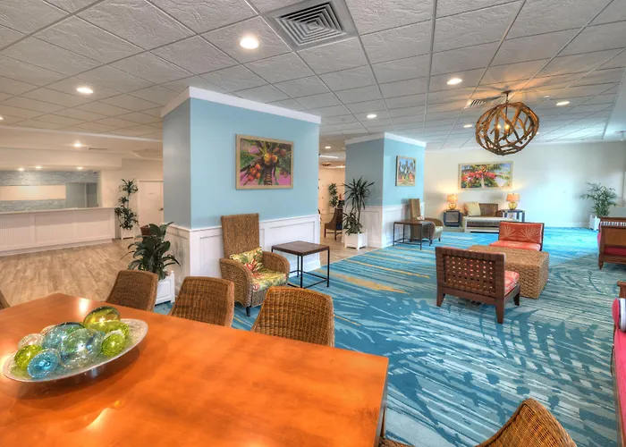Bahama House - Daytona Beach Shores