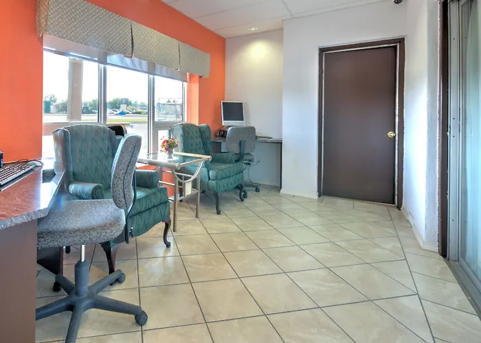 Motel 6-Lethbridge, Ab