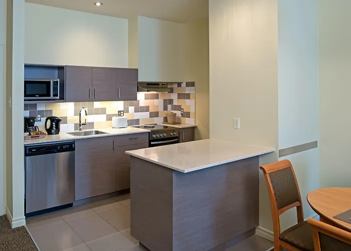Le Square Phillips Hotel & Suites