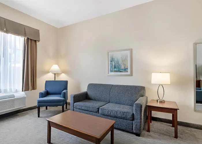 Best Western Plus Executive Hotel & Suites