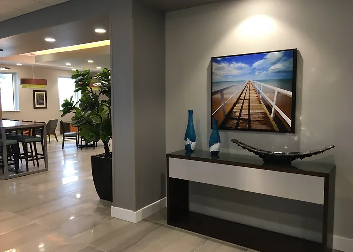 Holiday Inn Hotel & Suites Daytona Beach On The Ocean By Ihg