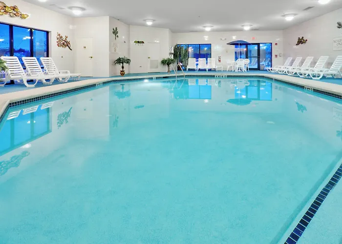 Holiday Inn Express Hotel & Suites Easton By Ihg