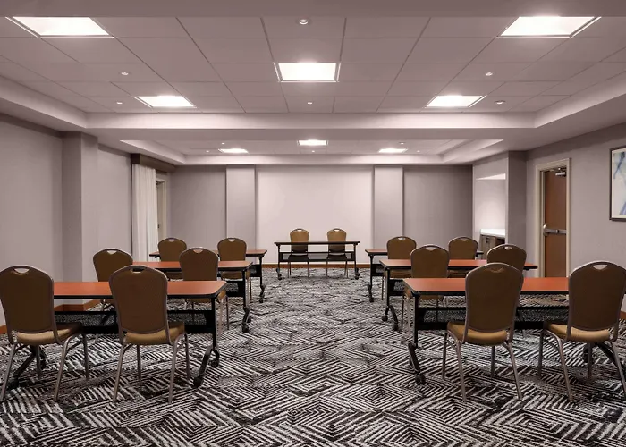 Hyatt Place Chantilly Dulles Airport South