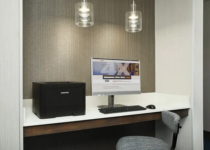 Holiday Inn Express & Suites I-26 & Us 29 At Westgate Mall By Ihg