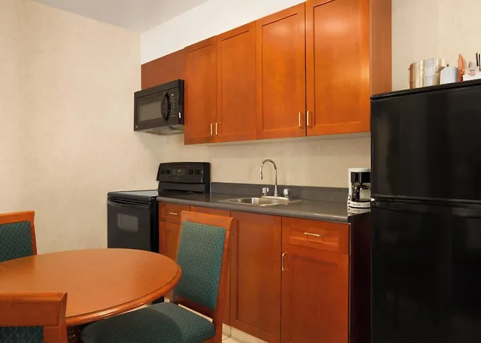 Travelodge By Wyndham Strathmore