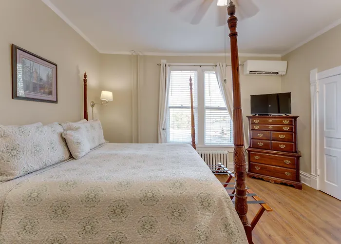 1898 Waverly Inn