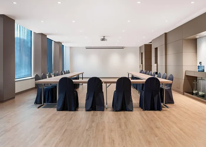 Ac Hotel La Rioja By Marriott