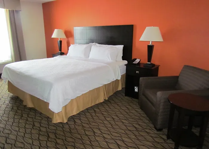 Holiday Inn Express Hotel & Suites Cadillac By Ihg