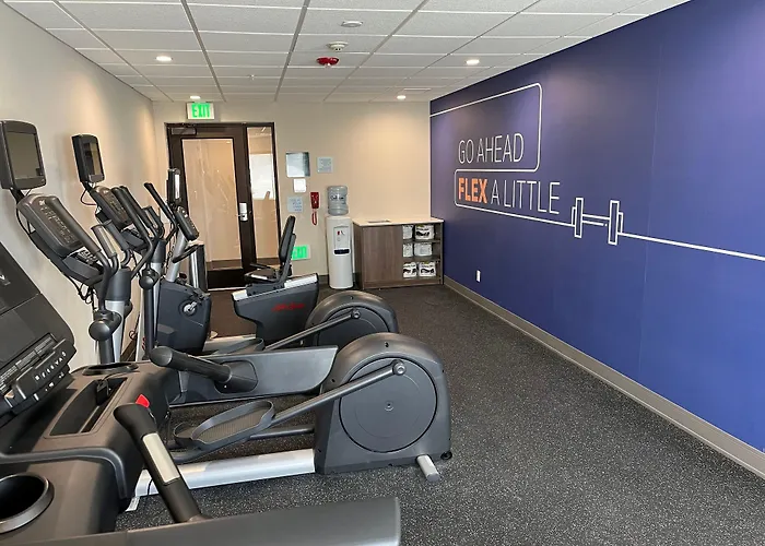Holiday Inn Express Hotel & Suites Grand Junction By Ihg