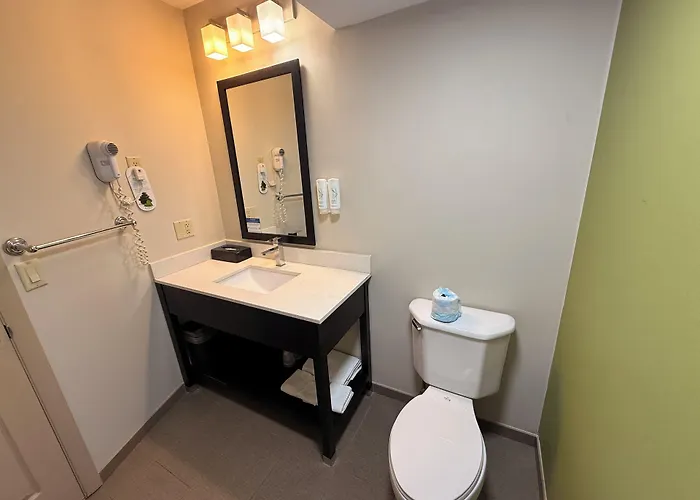 Sleep Inn & Suites Niantic North
