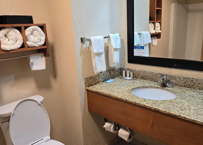 Quality Inn & Suites Boone - University Area