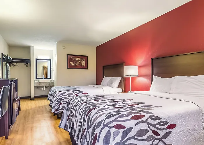Red Roof Inn Scottsburg