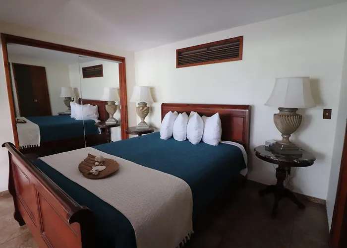 Hawaii Island Resort