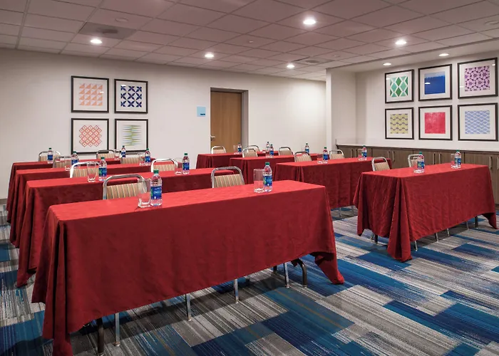 Holiday Inn Express Hotel & Suites Tampa-Anderson Road-Veterans Exp By Ihg