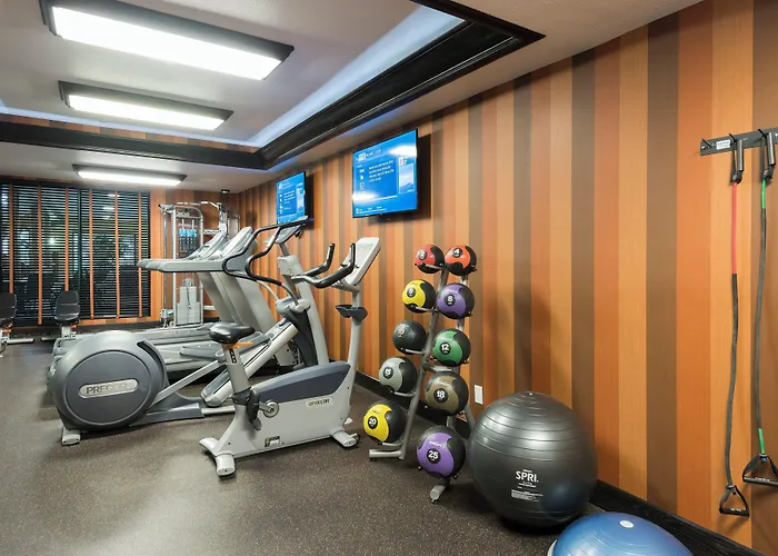 Holiday Inn Express Holland By Ihg