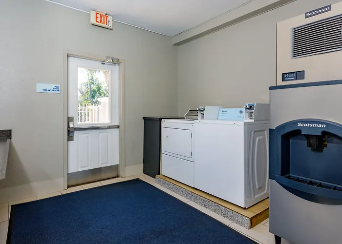 Holiday Inn Express & Suites Jacksonville South - I-295 By Ihg