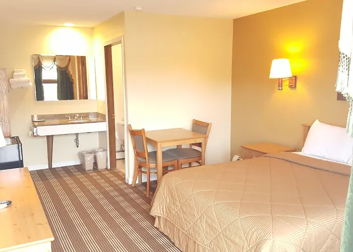 Oakdale Motel