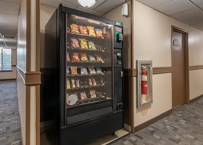 Surestay Hotel By Best Western East Brunswick