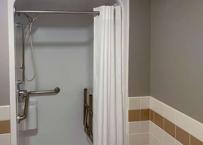 Motel 6 Norway Mi