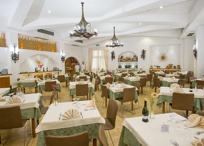 Joli Park Hotel - Caroli Hotels