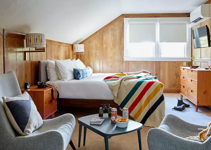 Mine And Farm, The Inn At Guerneville, Ca