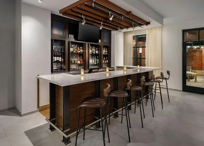 Courtyard By Marriott Chattanooga Downtown