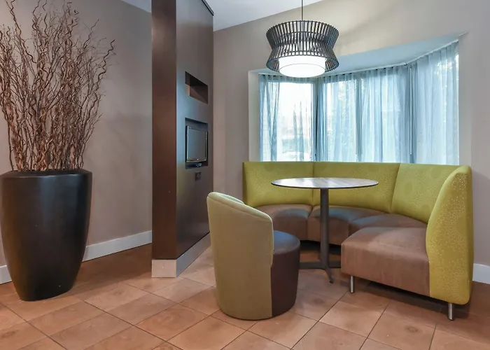 Courtyard By Marriott Charlotte Lake Norman