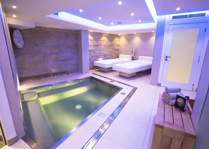 Best Western Plus Cannes Riviera & Spa