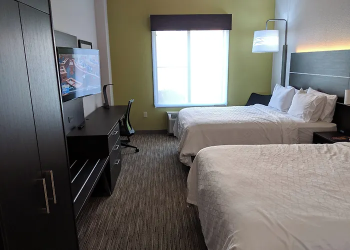 Holiday Inn Express & Suites Charlotte-Concord-I-85 By Ihg