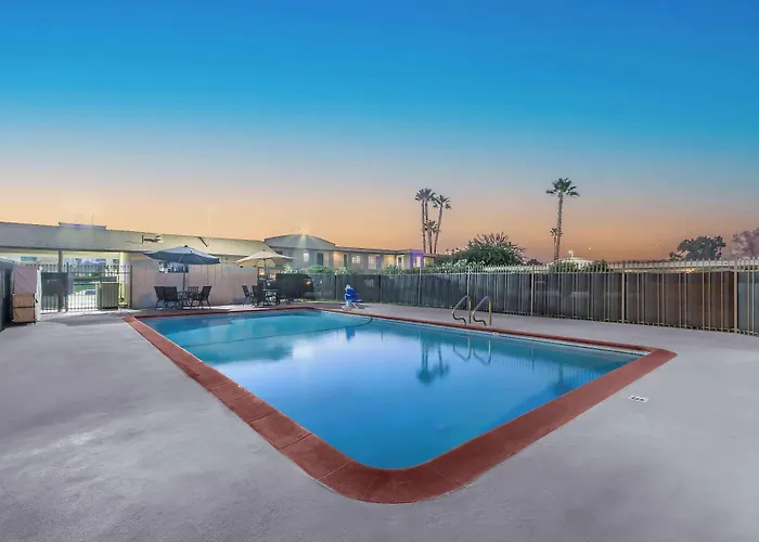 Studio 6 Suites Madera, Ca Yosemite