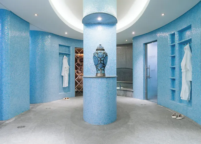 Hotel Eden Roc - The Leading Hotels Of The World