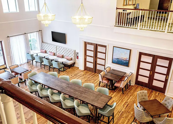 Hampton Inn & Suites Charleston-West Ashley
