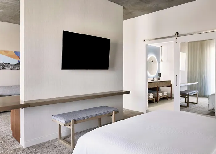 Adero Scottsdale Resort, Autograph Collection
