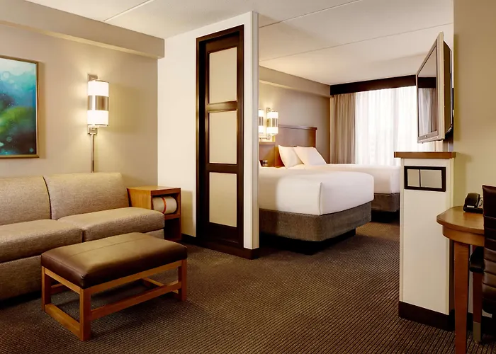 Hyatt Place Milwaukee Airport