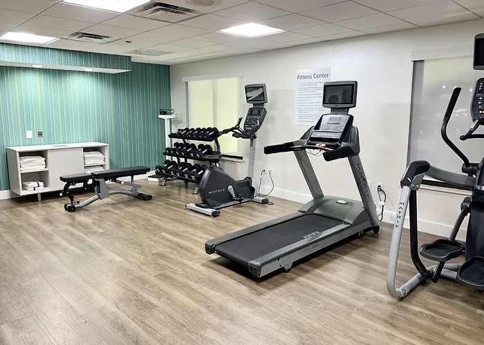 Holiday Inn Express & Suites Longview North By Ihg