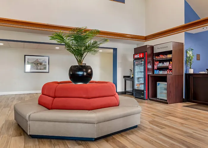 Comfort Suites St Charles-St Louis