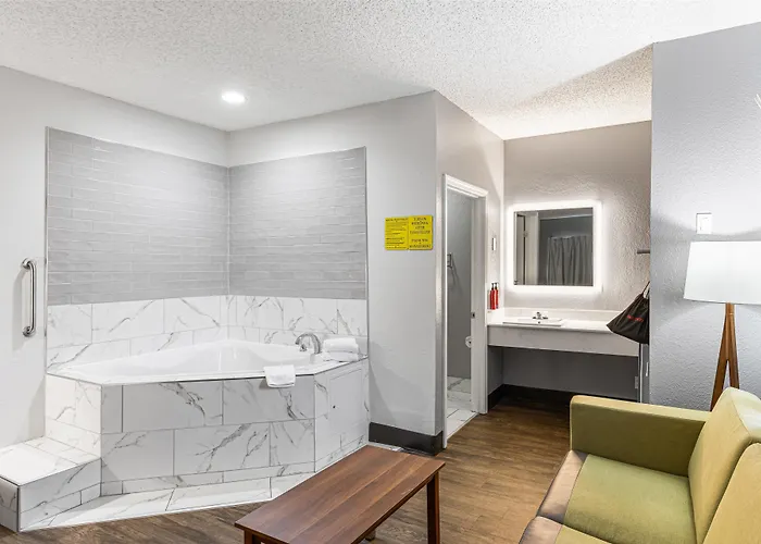 Surestay Hotel By Best Western Helen Downtown