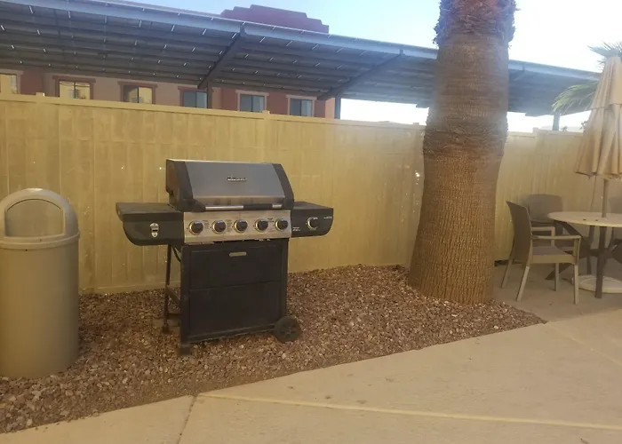 Comfort Inn & Suites North Tucson Marana