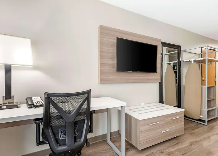 Best Western Plus Vineyard Inn