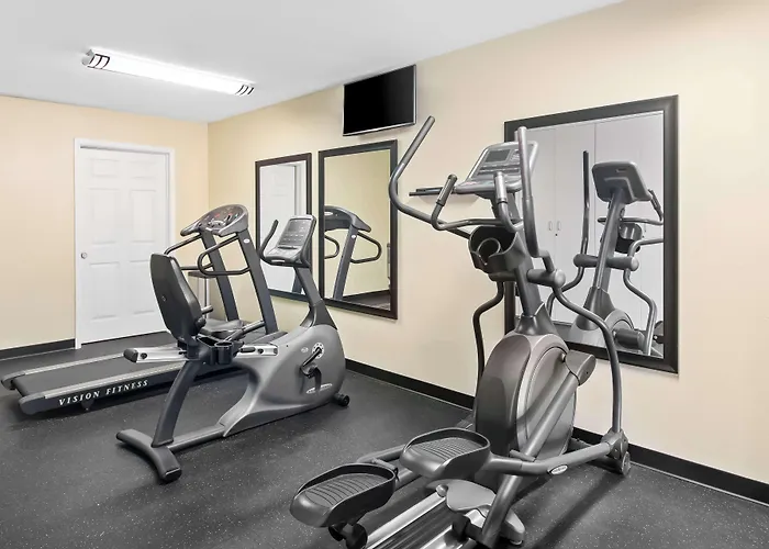 Best Western Cedar Inn