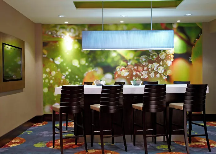 Courtyard By Marriott Ithaca Airport/University