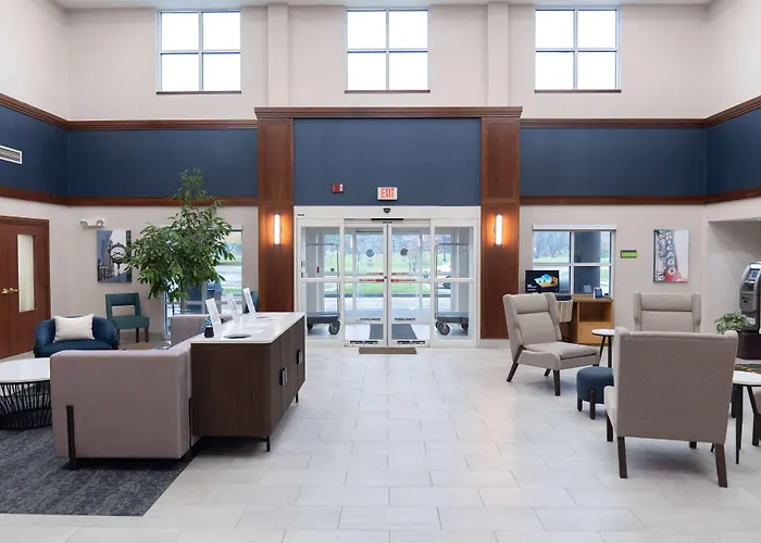 La Quinta By Wyndham Bannockburn-Deerfield