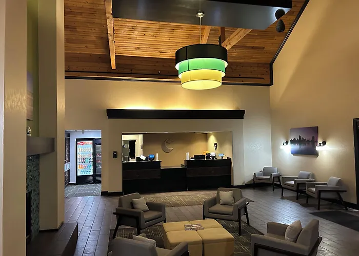 Comfort Inn & Suites Toledo North