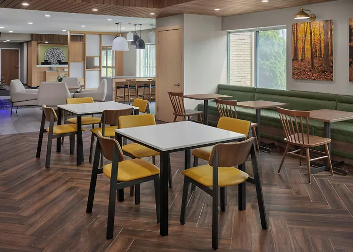 Fairfield Inn & Suites Detroit Farmington Hills