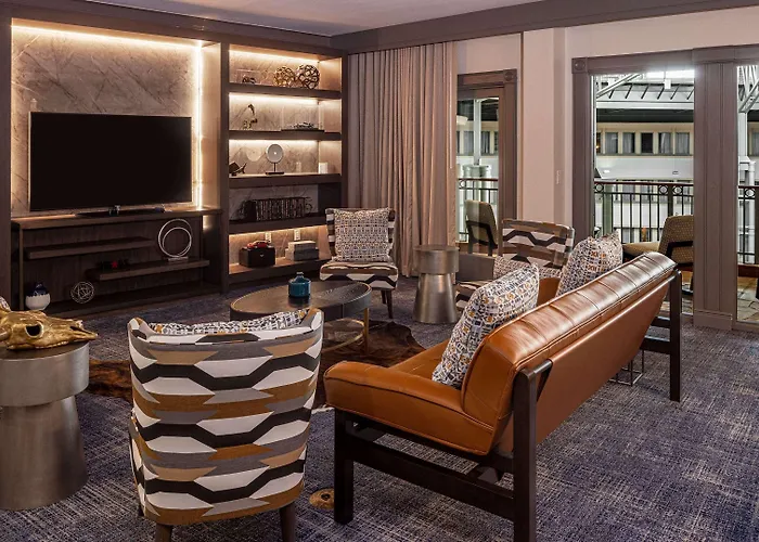 Hilton Austin Airport