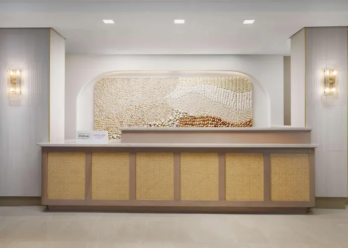 Beal House Fort Walton Beach, Tapestry Collection By Hilton