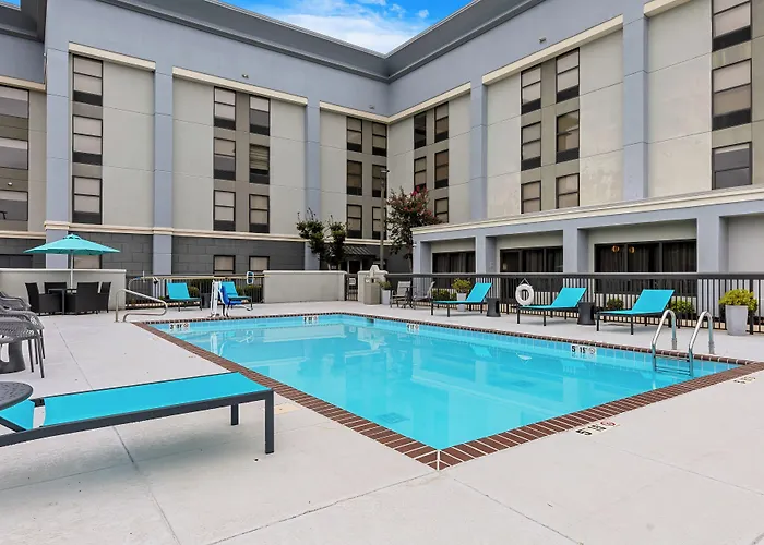 Hampton Inn Florence Midtown Near University Of North Alabama